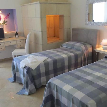 Antico Casale B&B Veglie Buitenkant foto