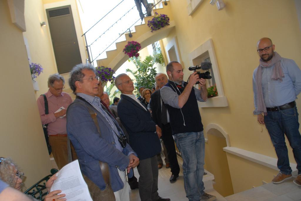 Antico Casale B&B Veglie Buitenkant foto